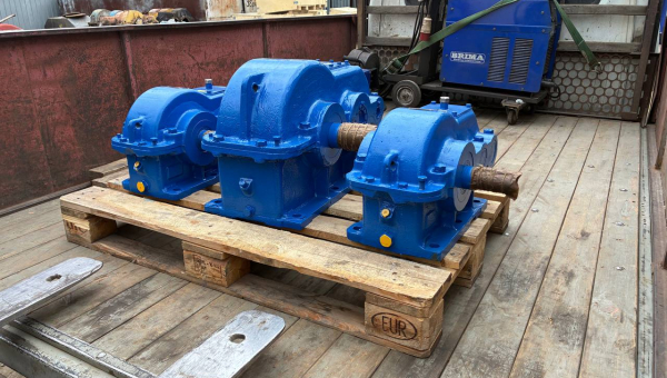 Редукторы РЦД-350, Ч-100 отправлены 