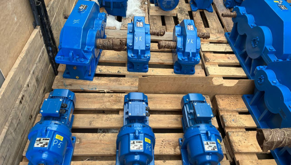 Редукторы РМ-250, МПО2М-15Щ отправлены 